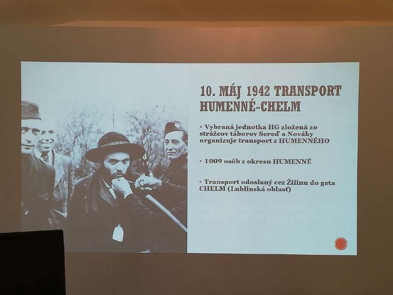 Den obeti holokaustu a rasoveho nasilia - fotografia 003.jpg