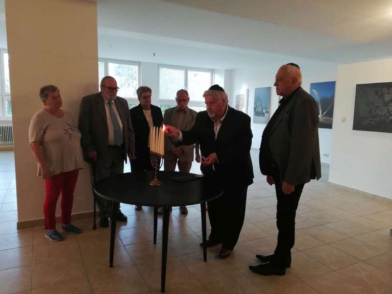 Den obeti holokaustu a rasoveho nasilia - fotografia 007.jpg